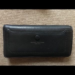 Marc Jacobs Continental Wallet